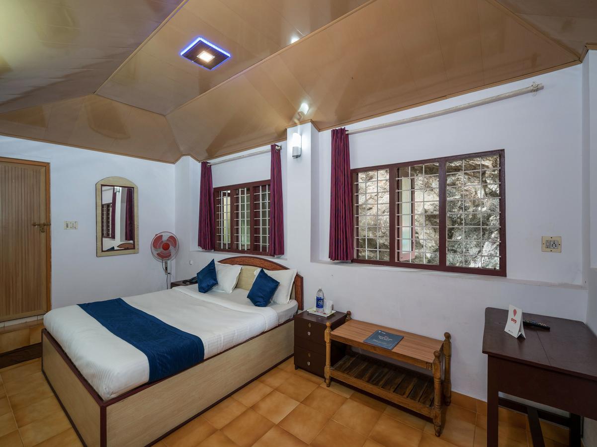 Oyo 10262 Hotel Munnar Rock מראה חיצוני תמונה