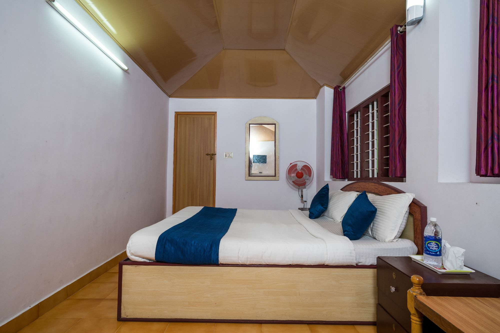 Oyo 10262 Hotel Munnar Rock מראה חיצוני תמונה